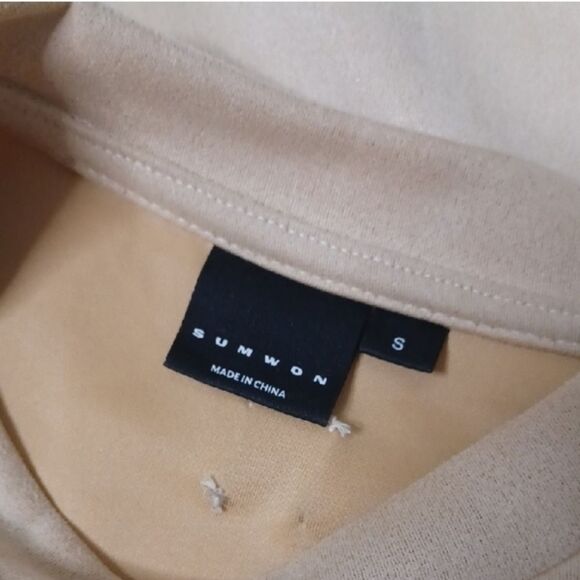 Sumwon Beige Graphic T-Shirt - Picture 8 of 15